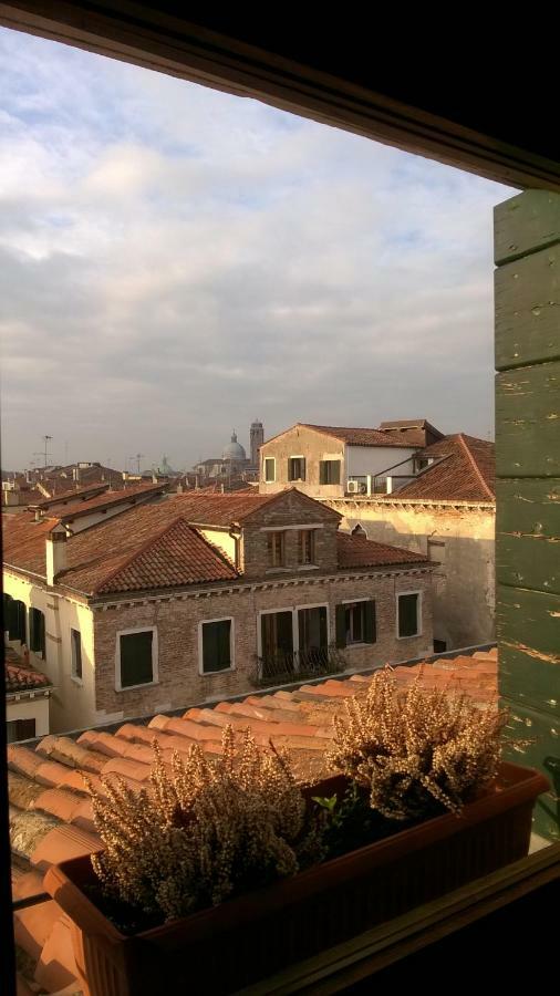 Finestra Su Venezia Apartment Luaran gambar