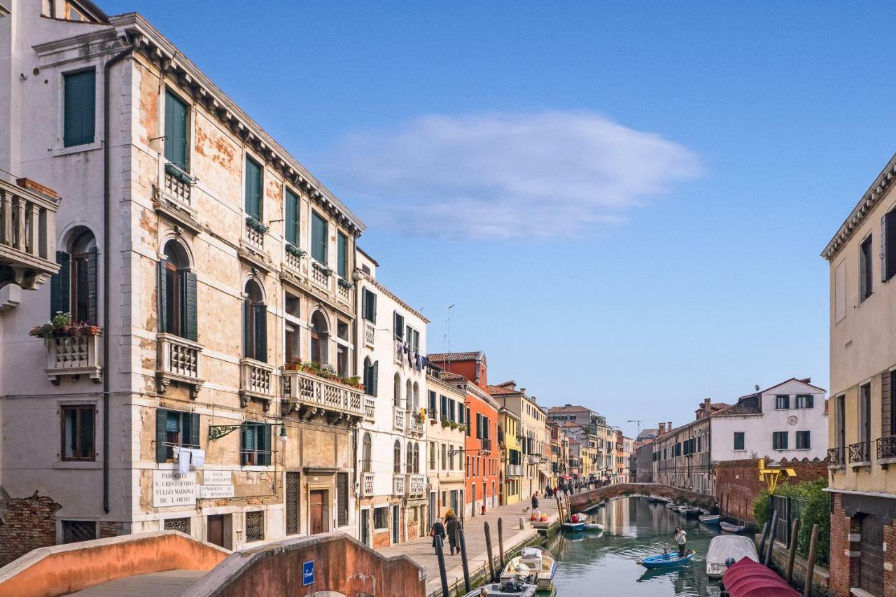 Finestra Su Venezia Apartment Luaran gambar